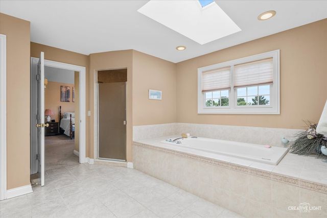 40W850 Stonecrest Drive, Elgin, IL 60124