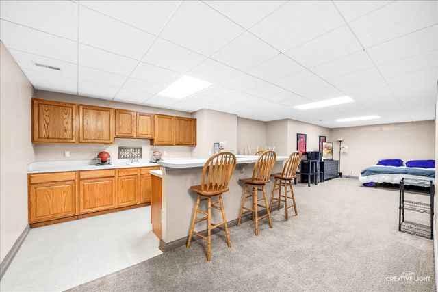 40W850 Stonecrest Drive, Elgin, IL 60124