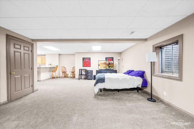 40W850 Stonecrest Drive, Elgin, IL 60124
