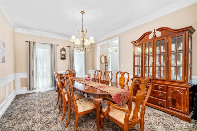 40W850 Stonecrest Drive, Elgin, IL 60124