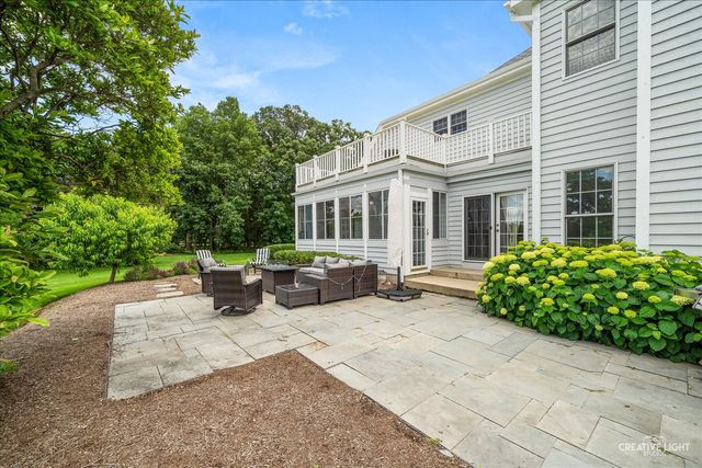 40W850 Stonecrest Drive, Elgin, IL 60124