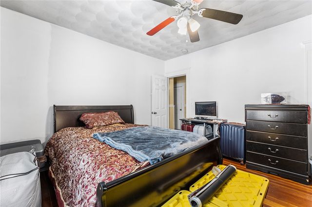 489 Benefit Street, Pawtucket, RI 02861