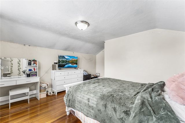 489 Benefit Street, Pawtucket, RI 02861