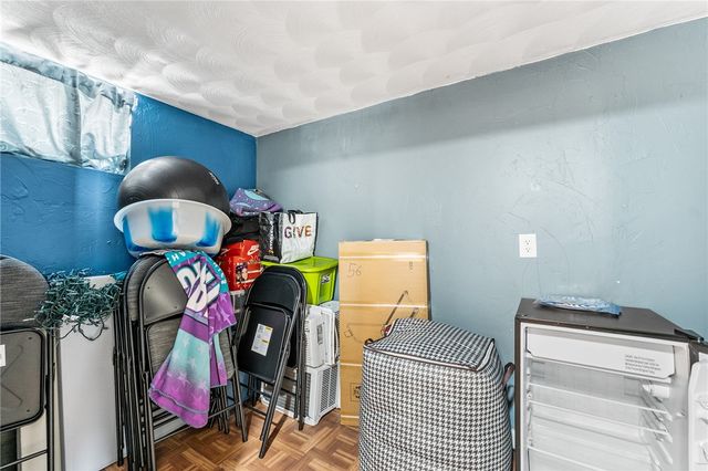 489 Benefit Street, Pawtucket, RI 02861