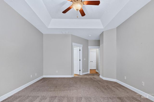 3660 N Colbourne Way, Meridian, ID 83646