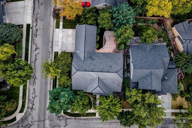 3660 N Colbourne Way, Meridian, ID 83646