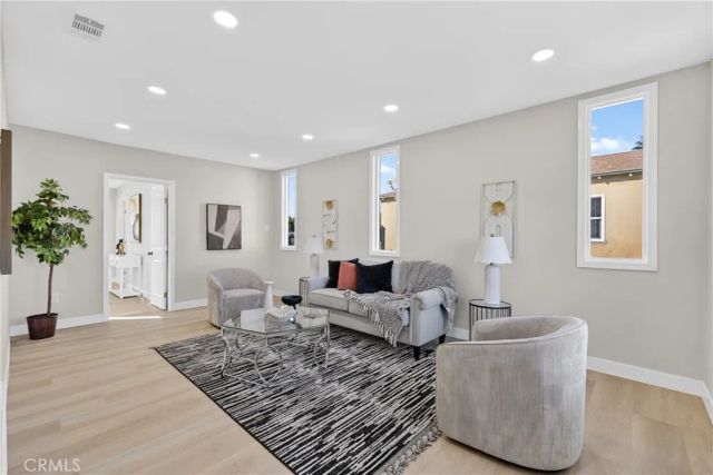 6994 Elmwood, San Bernardino, CA 92404