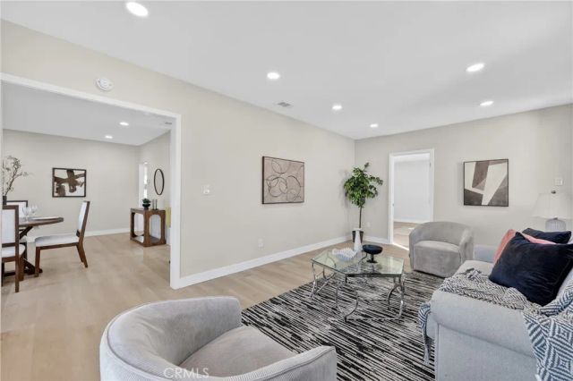 6994 Elmwood, San Bernardino, CA 92404