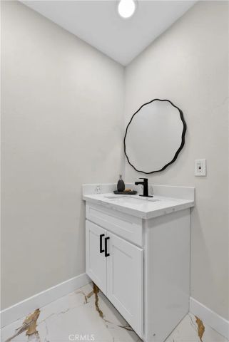 6994 Elmwood, San Bernardino, CA 92404