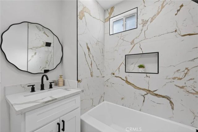 6994 Elmwood, San Bernardino, CA 92404