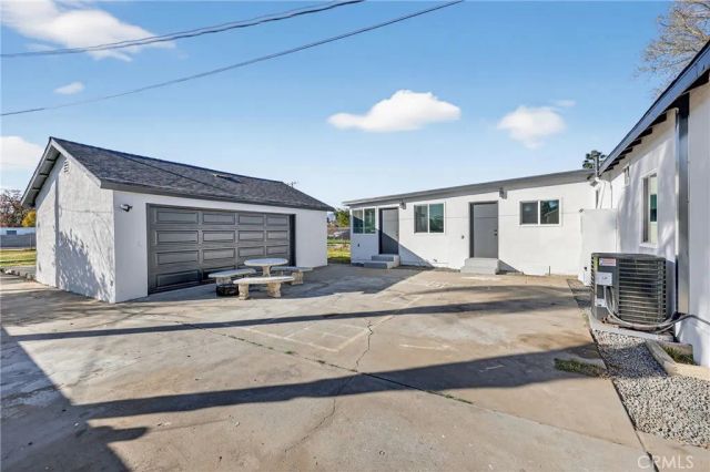 6994 Elmwood, San Bernardino, CA 92404