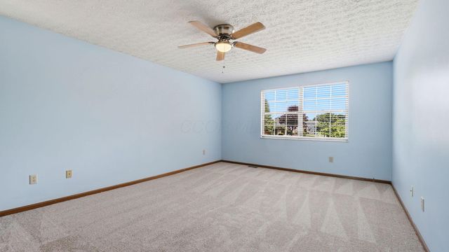 351 Mulberry Way W, Westerville, OH 43082