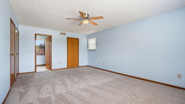 351 Mulberry Way W, Westerville, OH 43082
