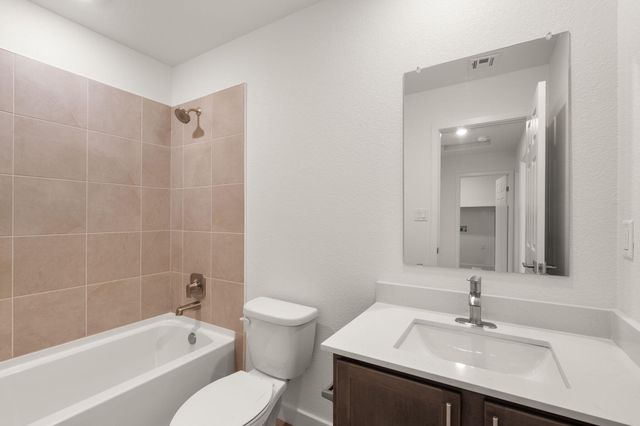 1524 Rawhide Loop NE, Rio Rancho, NM 87144