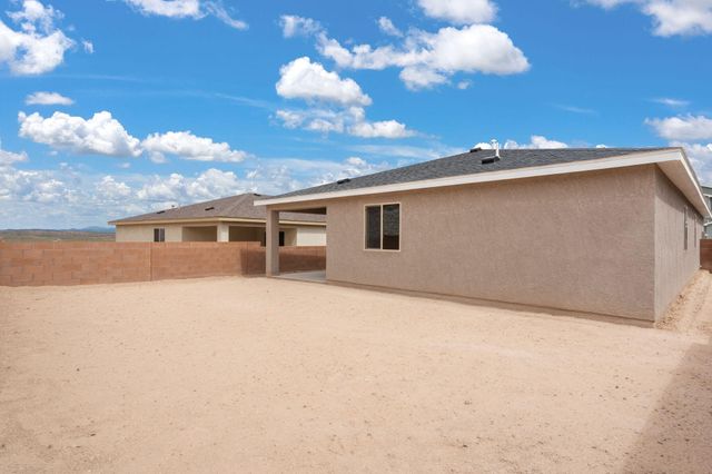 1524 Rawhide Loop NE, Rio Rancho, NM 87144