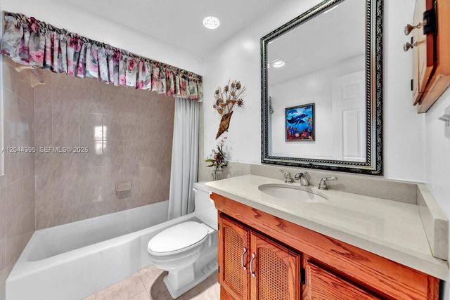 3111 N Ocean Dr 904, Hollywood, FL 33019