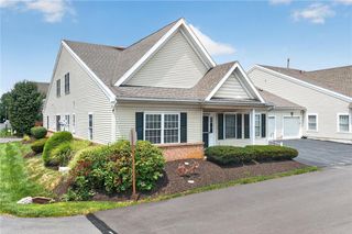 4690 Blue Grass Lane, Lower Macungie Twp, PA 18062