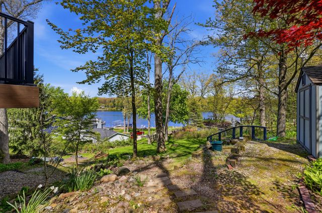 7352 Hallridge Drive Ne, Grattan Twp, MI 48809