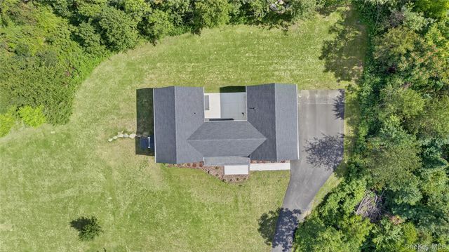 14 Warwick Isle Boulevard, Pine Island, NY 10969