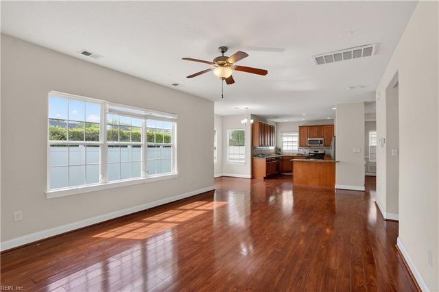 1469 Drumheller DR, Virginia Beach, VA 23464