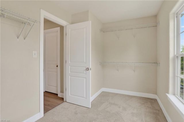 1469 Drumheller DR, Virginia Beach, VA 23464