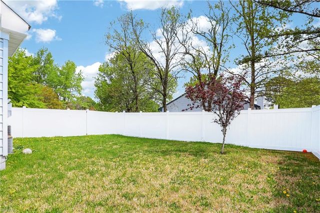 1469 Drumheller DR, Virginia Beach, VA 23464