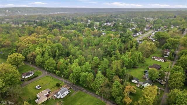 Stewart Avenue, Youngstown, OH 44505
