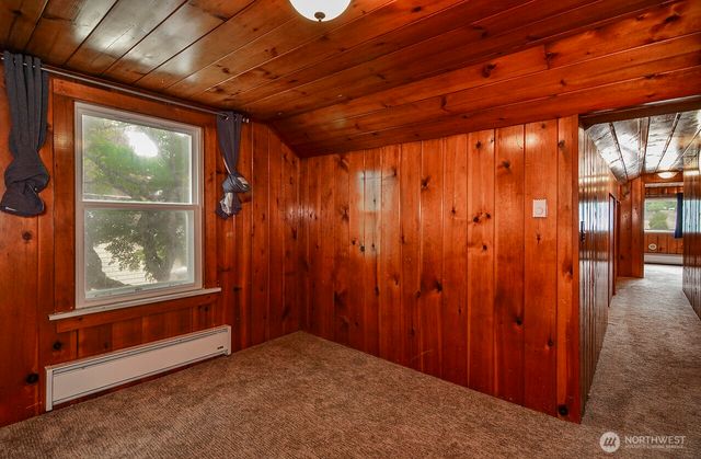 12048 10th Avenue S, Burien, WA 98168