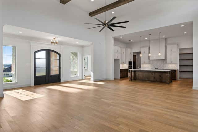708 Burr Oak Lane, Weatherford, TX 76085