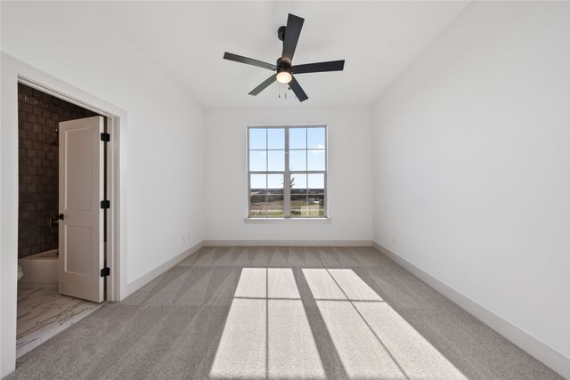708 Burr Oak Lane, Weatherford, TX 76085
