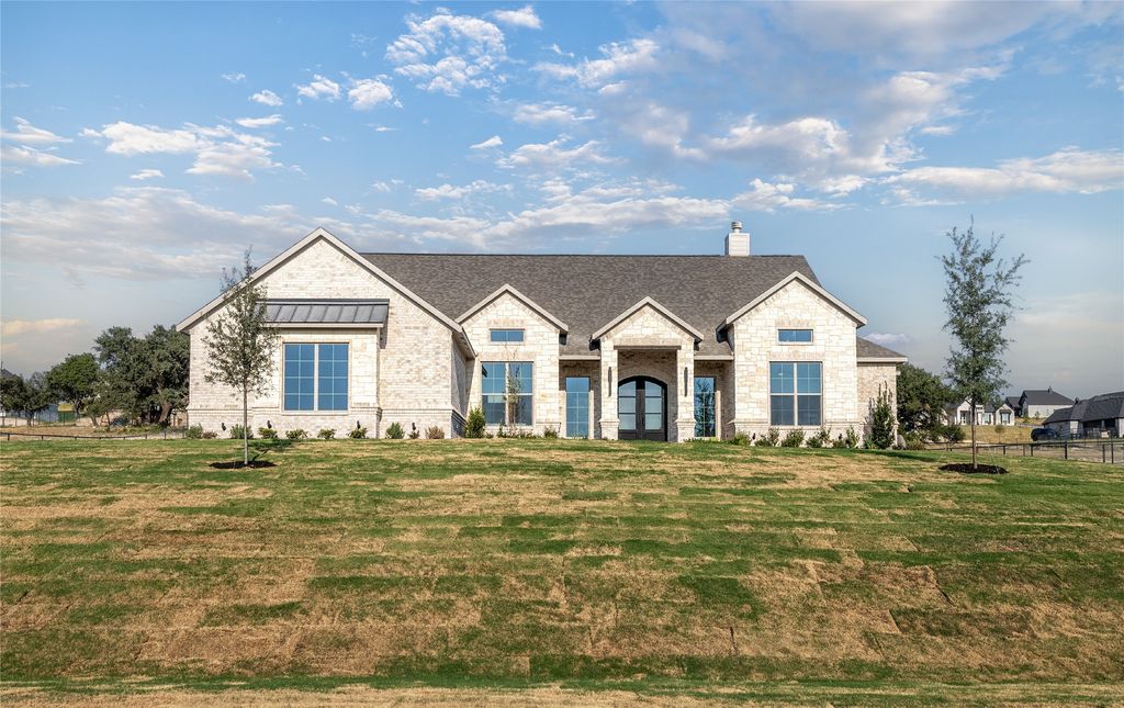 708 Burr Oak Lane, Weatherford, TX 76085