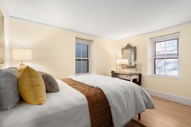 5 Sparks Street, Cambridge, MA 02138