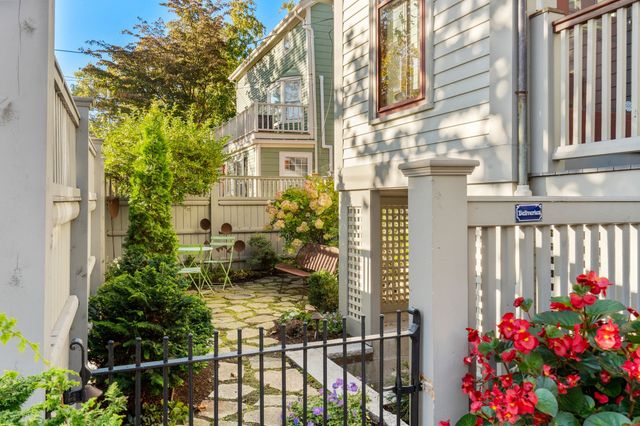 5 Sparks Street, Cambridge, MA 02138