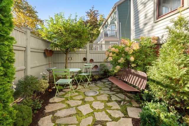 5 Sparks Street, Cambridge, MA 02138