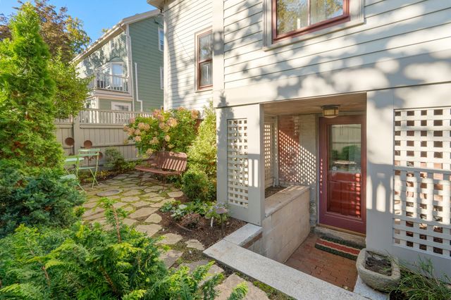 5 Sparks Street, Cambridge, MA 02138