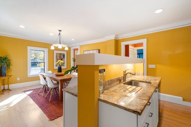 5 Sparks Street, Cambridge, MA 02138