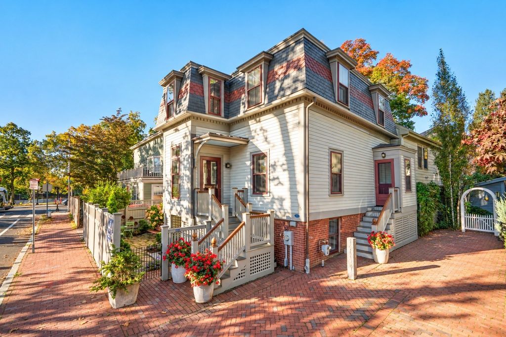 5 Sparks Street, Cambridge, MA 02138
