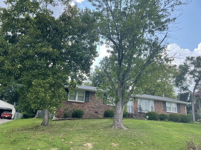 2817 Galesburg Dr, Nashville, TN 37217