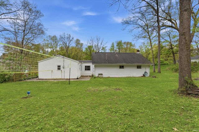 26281 Stroup Street, South Bend, IN 46628