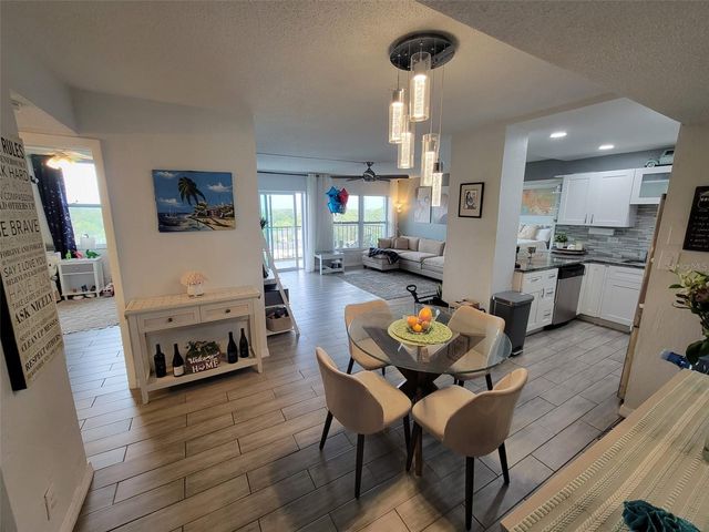 2901 26TH STREET W 601, Bradenton, FL 34205