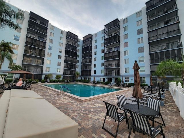 2901 26TH STREET W 601, Bradenton, FL 34205