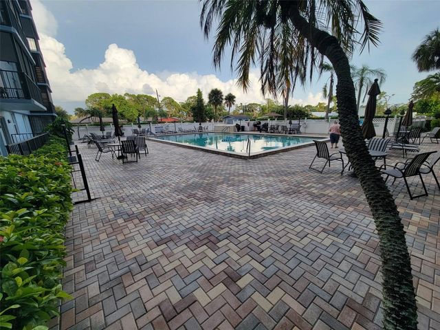 2901 26TH STREET W 601, Bradenton, FL 34205