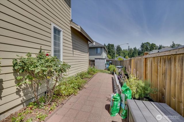 21612 129th Avenue SE, Kent, WA 98031