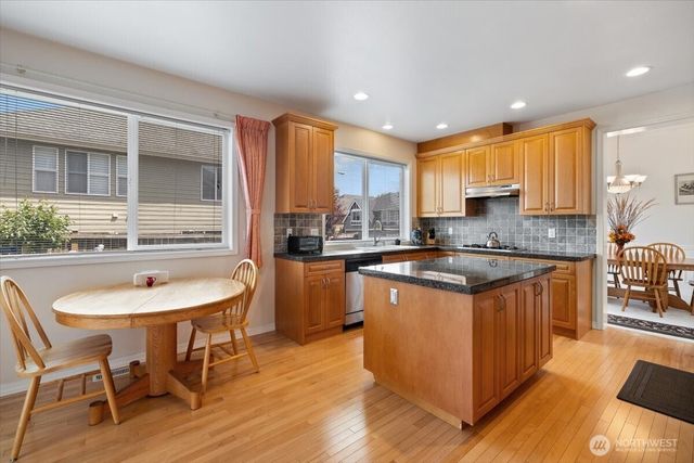 21612 129th Avenue SE, Kent, WA 98031