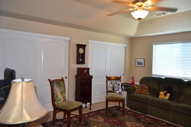 1694 Nunnwood Lane, Grants Pass, OR 97527