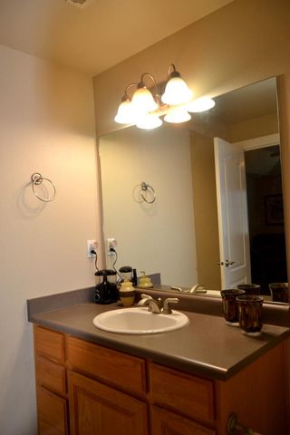 1694 Nunnwood Lane, Grants Pass, OR 97527