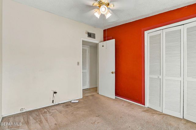 8404 MINEOLA Drive, El Paso, TX 79925