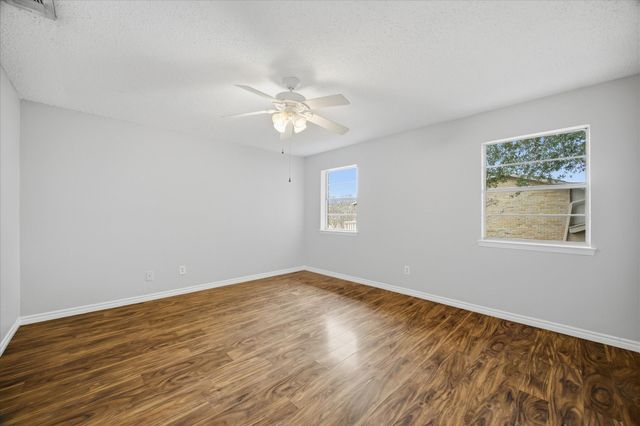 3022 Eastpark Drive, Garland, TX 75044