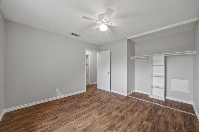 3022 Eastpark Drive, Garland, TX 75044