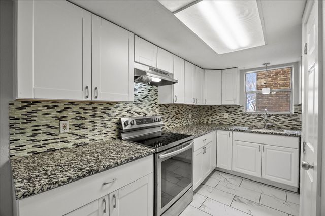 3022 Eastpark Drive, Garland, TX 75044